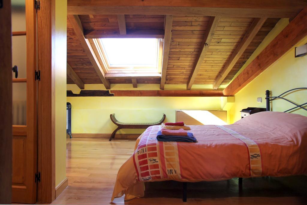Casa Rural Ardantzena Ardaiz Exterior photo